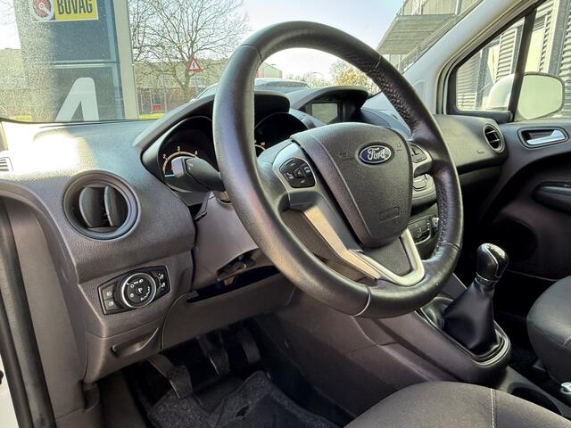 Ford TRANSIT COURIER BWJ 2017 | 1.5 TDCI 75PK Trend | AIRCO | TREKHAAK | NAVI | CRUISE | PDC |