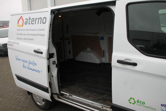 Ford TRANSIT CUSTOM 2.0 TDCI EURO 6 - Airco - Navi - Cruise - ¤ 17.950,- Excl.