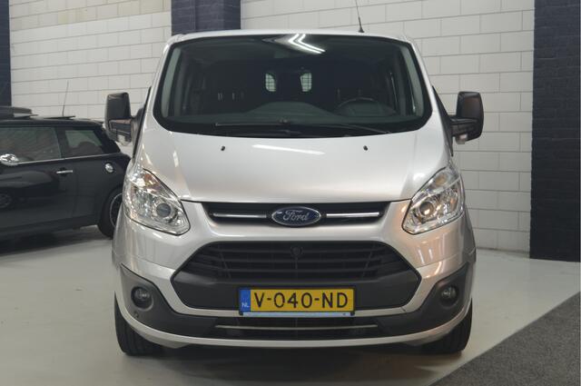 Ford TRANSIT CUSTOM 310 2.0 TDCI L2H1 Limited DUBBELE CABINE // AUTOMAAT // 159.000 km // AIRCO // CRUISE // TREKHAAK // NAVI // PDC //
