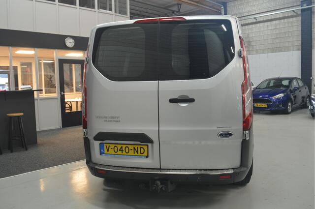 Ford TRANSIT CUSTOM 310 2.0 TDCI L2H1 Limited DUBBELE CABINE // AUTOMAAT // 159.000 km // AIRCO // CRUISE // TREKHAAK // NAVI // PDC //