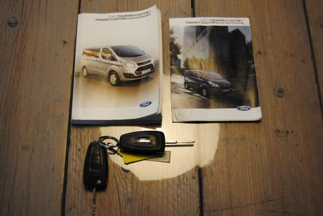 Ford TRANSIT CUSTOM 270 2.2 TDCI L1H1 Tr