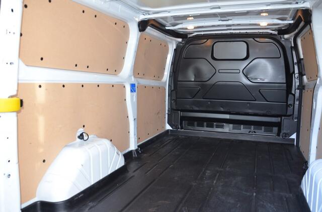 Ford TRANSIT CUSTOM 320 2.0 TDCI L2H1 Limited