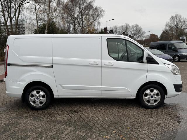 Ford TRANSIT CUSTOM 270 2.0 TDCI L1H1 Limited 130pk | Achteruitrijcamera | Cruise control | Trekhaak | 3 zits | Navigatie | Bluetooth