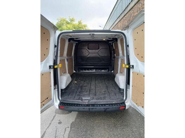 Ford TRANSIT CUSTOM 300 2.0 TDCI L1H1 Trend 130pk | Adaptieve Cruise | Sync 3 Navigatie | Voorruit verwarming