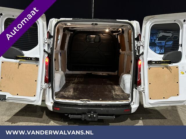 Ford TRANSIT CUSTOM 2.0 TDCI 130pk Automaat **BPM VRIJ voor de Ondernemer** L1H1 Euro6 Airco | Camera | LED | Apple Carplay Android Auto, Cruisecontrol, Parkeersensoren, Trekhaak, Verwarmde voorruit, Bijrijdersbank