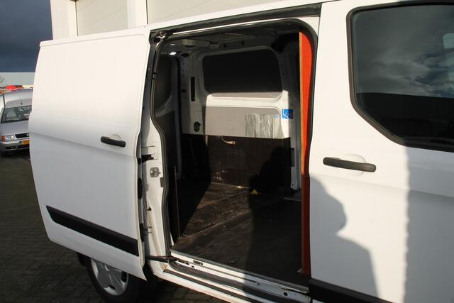 Ford TRANSIT CUSTOM 2.0 TDCI 130PK Automaat EURO 6 Airco - Navi - Cruise - ¤ 15.950,- Excl.