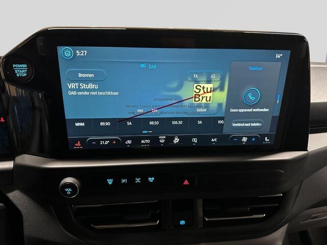 Ford TRANSIT CUSTOM 300 2.0 TDCI L2H1 Limited 136pk | Achterklep Uniek! | Stoelverwarming | Trekhaak | Laadvloer