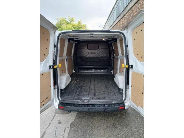 Ford TRANSIT CUSTOM 300 2.0 TDCI L1H1 Trend 130pk | Adaptieve Cruise | Sync 3 Navigatie | Voorruit verwarming