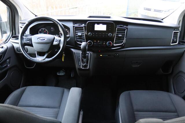 Ford TRANSIT CUSTOM 2.0 TDCI 130 PK AUT. L2H1 DUBBEL CABINE LIMITED | 2 SCHUIFDEUREN | TREKHAAK | CAMERA | STOELVERW. |
