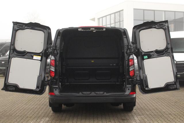 Ford TRANSIT CUSTOM 320 2.0TDCI 136pk L2H1 Trend DC | 6-Zits | Sync 4 13" | Keyless | Carplay/Android | Lease 717,- p/m