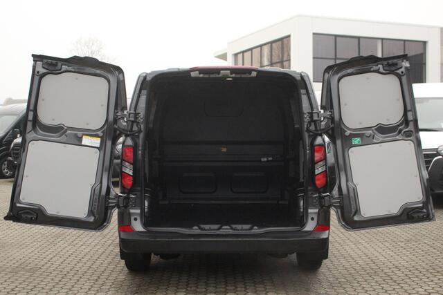 Ford TRANSIT CUSTOM 320 2.0TDCI 136pk L2H1 Trend DC | 6-Zits | Sync 4 13" | Keyless | Carplay/Android | Lease 717,- p/m