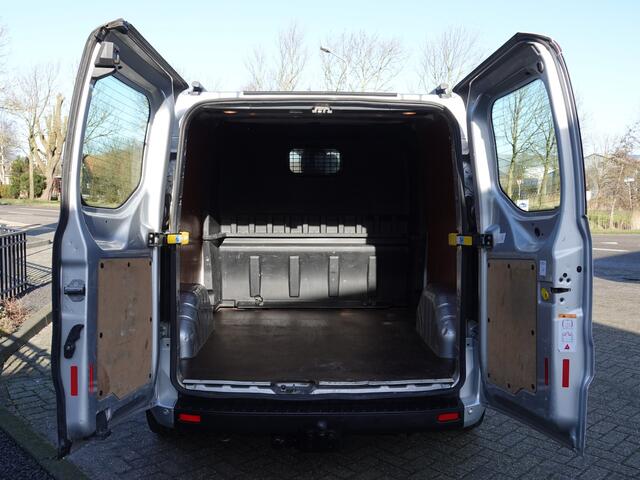 Ford TRANSIT CUSTOM 320 2.0 TDCI 130PK L2H1 Trend DC 6-PERS NAVI | CRUISE | LMV | AIRCO | PDC