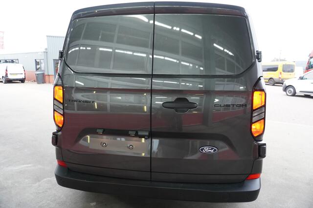 Ford TRANSIT CUSTOM 320L 2.0 TDCI 150PK L2H1 Trend Dubbelcabine Schuifdeur links en rechts | Airco | Cruise | Navi | Camera