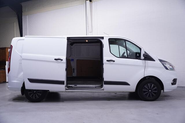 Ford TRANSIT CUSTOM 2.0 TDCi 105 pk L2H1 Airco, Trekhaak 2.800 kg Cruise Control, Laadruimte Pakket, PDC V+A, 3-Zits