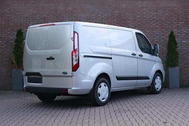 Ford TRANSIT CUSTOM 300 2.0 TDCI L1H1 Trend 130pk/96kW Automaat | 3 stuks leverbaar! | Dodehoek | Multimediascherm | Carplay | Camera | Voorruitverwarming | etc. etc. 79581