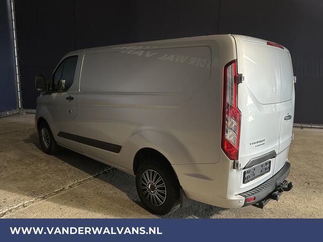 Ford TRANSIT CUSTOM 2.0 TDCI 131pk L1H1 Euro6 Airco | Camera | LED | Cruisecontrol | Apple Carplay Android Auto, 2500kg Trekhaak, Parkeersensoren, Stoelverwarming, Verwarmde voorruit, Bijrijdersbank