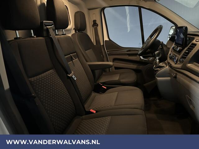 Ford TRANSIT CUSTOM 2.0 TDCI L2H1 Euro6 Airco | Camera | Navigatie | LED | Apple Carplay | Cruisecontrol Android Auto, Verwarmde voorruit, Parkeersensoren, Bijrijdersbank, 2670kg trekvermogen