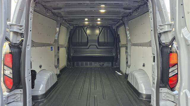 Ford TRANSIT CUSTOM 320 2.0 TDCI L2H1 Limited 17" | LED | Laadruimte pakket | Direct leverbaar