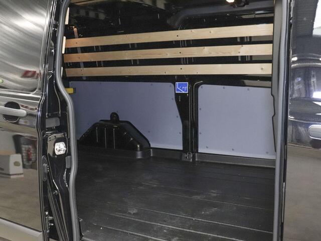 Ford TRANSIT CUSTOM 300 2.0 TDCI L2H1 Trend Automaat Airco Navigatie Cruisecontrol Camera Parkeersensoren Trekhaak