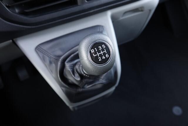 Ford TRANSIT CUSTOM L2H1 Dubbel Cabine 2.0Tdci 150Pk | Trend 320 | Achteruitrijcamera | 2xSchuifdeur | Frozen White