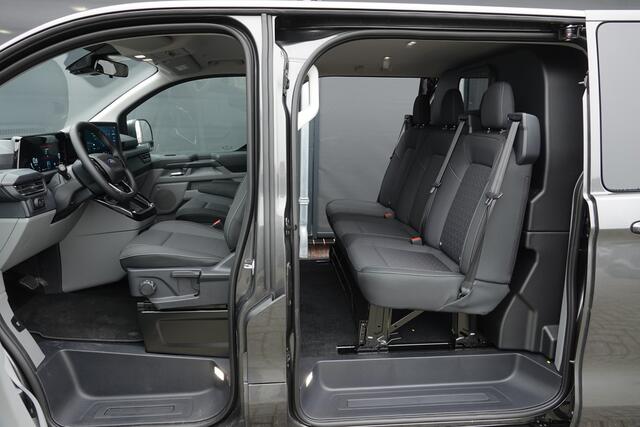 Ford TRANSIT CUSTOM L2H1 DC 170Pk Aut. | Dubbel Cabine | Limited | 360° Camera | 2xSchuifdeur | Spoilerpack | 19'' | Magnetic Grey