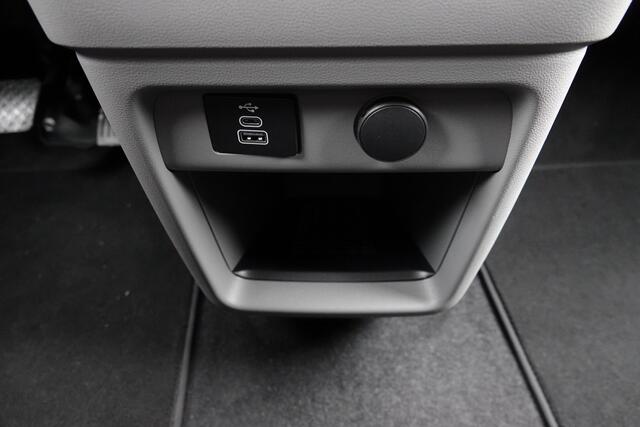 Ford TRANSIT CUSTOM L2H1 DC 170Pk Aut. | Dubbel Cabine | Limited | 360° Camera | 2xSchuifdeur | Spoilerpack | 19'' | Magnetic Grey