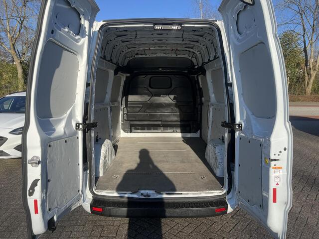 Ford TRANSIT CUSTOM 300 2.0 TDCI L2H2 Trend SCI | Achteruitrijcamera | Dodehoeksensoren | Navigatie | Stoelverwarming | Voorruitverwarming |
