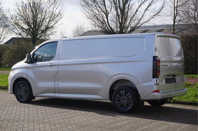 Ford TRANSIT CUSTOM 300L 170PK Limited AUT BPM VRIJ!! Navi, Cam, Adap. Cruise, 17" LM, LED!! NR. 335