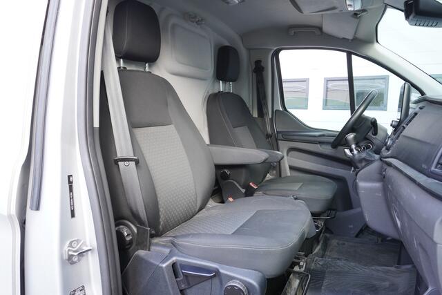 Ford TRANSIT CUSTOM 2.0 TDCI 130PK 2x Schuifdeur EURO 6 - Airco - Cruise - Camera - ¤ 14.900,- Excl.