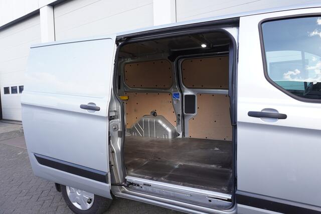 Ford TRANSIT CUSTOM 2.0 TDCI 130PK 2x Schuifdeur EURO 6 - Airco - Cruise - Camera - ¤ 14.900,- Excl.