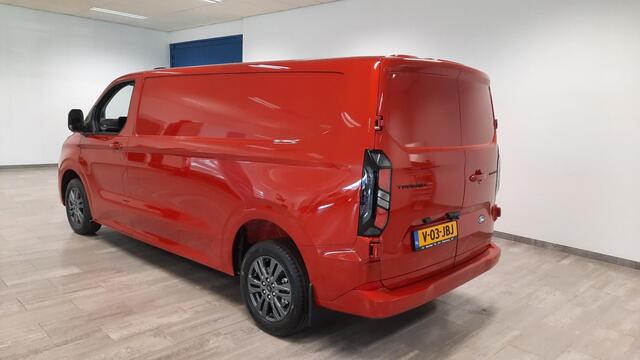 Ford TRANSIT CUSTOM 320 2.0 TDCI L2H1 Limited