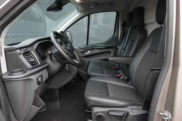 Ford TRANSIT CUSTOM L2H1 2.0Tdci 185Pk Aut. | Sport | 2xSchuifdeur | Stoel-Bank | Achteruitrijcamera | Achterspoiler | Trekhaak | 17''