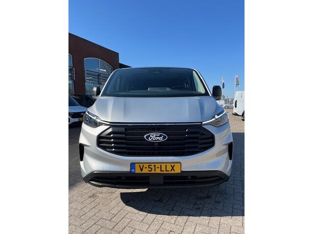 Ford TRANSIT CUSTOM Trend DCL2H1 320 150PK MT6 BPM VRIJ I DUBBEL CABINE I 150PK I 5Pers. I CAMERA I DUBBELE SCHUIFDEUR 5 JAAR GARANTIE I LM VELGEN I LED KOPLAMPEN
