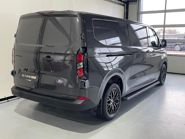 Ford TRANSIT CUSTOM 320 2.0 TDCI L2H1 170 PK NEXT LEVEL EDITION Camera / Navigatie