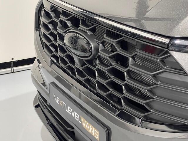 Ford TRANSIT CUSTOM 320 2.0 TDCI L2H1 170 PK NEXT LEVEL EDITION Camera / Navigatie