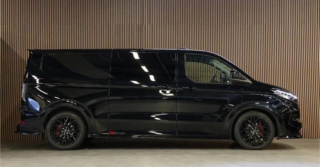 Ford TRANSIT CUSTOM 300 2.0 TDCI 170 PK L2H1 Limited | L+R Schuifdeur | ACC | Blind Spot | Camera | Lane Assist | Stoelverwarming | CarPlay | Navigatie | Raptor Edition | Trekhaak | 3-Zitter | MODELJAAR 2025 | Verlengde fabrieksgarantie tot 12-2029