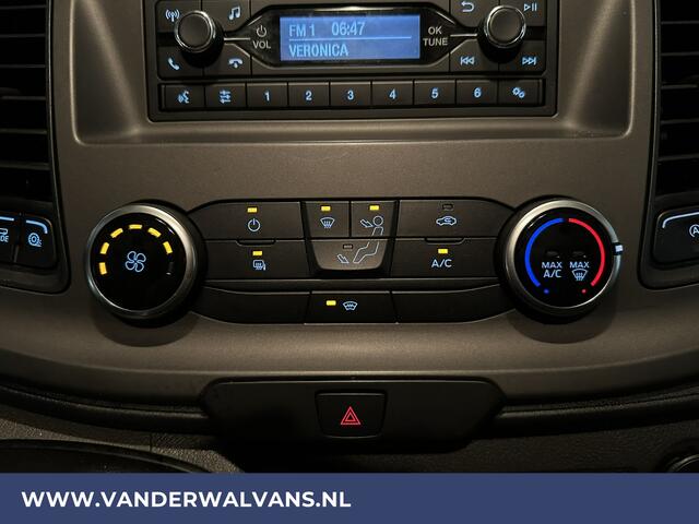 Ford TRANSIT CUSTOM 2.0 TDCI 131pk L2H1 Euro6 Airco | LED | Cruisecontrol | Verwarmde voorruit | Parkeersensoren Bijrijdersbank, 2800kg trekvermogen