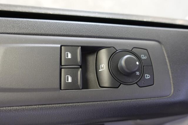 Ford TRANSIT CUSTOM Automaat L2H1 Trend NM Airco Navi Cruise PDC Camera