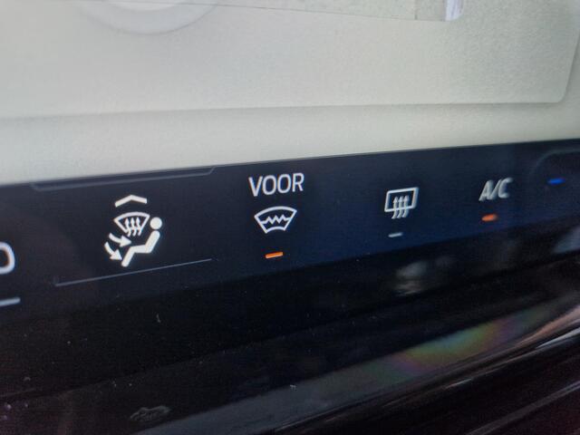 Ford TRANSIT CUSTOM 320 L2 Limited/Titanium 233pk e-CVT PHEV incl. ¤4.422,- korting! | Dubbele cabine Snoeks leder | Full led | Dubbele zij-schuifdeur | Direct uit voorraad leverbaar! | Full options