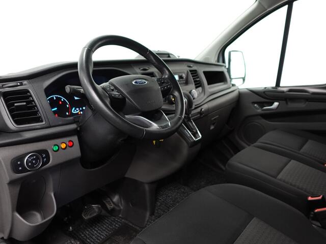 Ford TRANSIT CUSTOM 131pk Automaat L2H1 Trend Trekhaak Cruise control Achterklep Airco Euro6