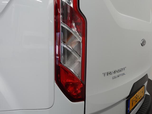 Ford TRANSIT CUSTOM 131pk Automaat L2H1 Trend Trekhaak Cruise control Achterklep Airco Euro6