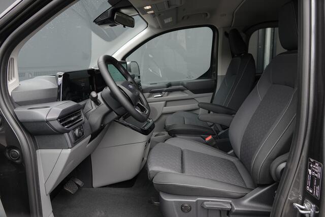 Ford TRANSIT CUSTOM L2H1 Dubbel Cabine 2.5PHEV 233Pk Aut. | Limited | Plug In Hybrid | 360° Camera | 2xSchuifdeur | Spoilerpack | 19'' | Magnetic Grey