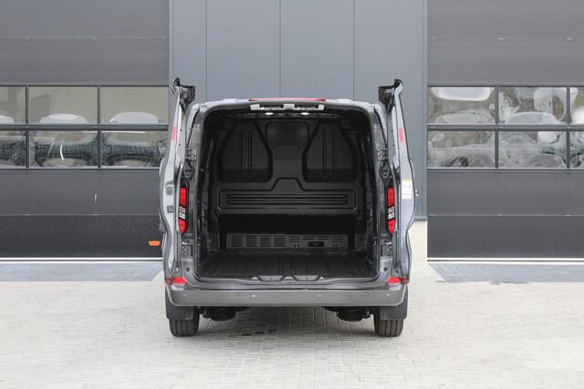 Ford TRANSIT CUSTOM 320 2.0 TDCI L2H1 Limited 150pk - Adaptive Cruise - Verwarmd stuur - Blind spot - Navigatie - Camera - Draadloos laden - Rijklaar