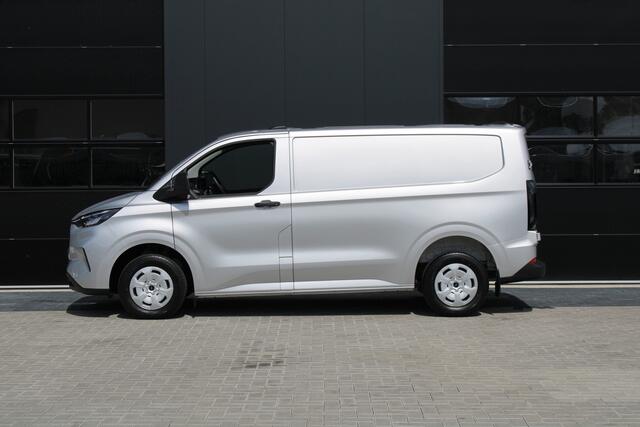 Ford TRANSIT CUSTOM 300 2.0 TDCI L1H1 Trend 136pk - Carplay - Android - Camera - LED - Stoelverwarming - 70l tank - Rijklaar