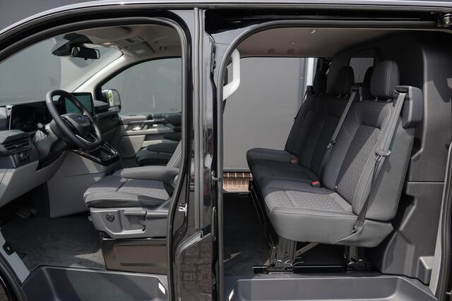 Ford TRANSIT CUSTOM L2H1 Dubbel Cabine 2.5PHEV 233Pk Aut. | Limited | Plug In Hybrid | 360° Camera | 2xSchuifdeur | Spoilerpack | 19'' | Agate Black