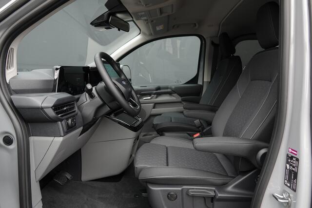 Ford TRANSIT CUSTOM L2H1 Dubbel Cabine 2.5PHEV 233Pk Aut. | Limited | Plug In Hybrid | 360° Camera | 2xSchuifdeur | Spoilerpack | 19'' | Grey Matter
