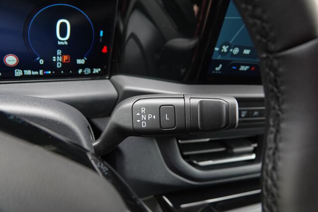 Ford TRANSIT CUSTOM L2H1 Dubbel Cabine 2.5PHEV 233Pk Aut. | Limited | Plug In Hybrid | 360° Camera | 2xSchuifdeur | Spoilerpack | 19'' | Grey Matter