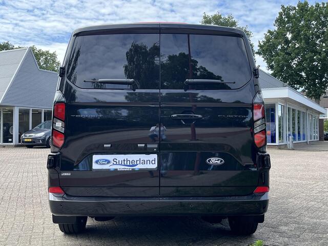 Ford TRANSIT CUSTOM 320 2.5 PHEV L2H1 Black Platinum DC | SCI | 233pk | Netto bijtelling 2025 vanaf 461,- per maand! | Driver Assistance Pack Ultimate | Dubbele Zijschuifdeuren | Ford Voorraad