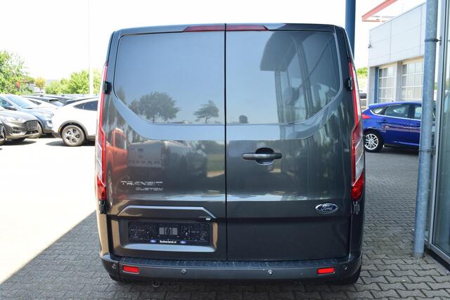 Ford TRANSIT CUSTOM 290 2.2 TDCI L1H1 Sport 155pk! | Camera | Lederen bekleding | Stoelverwarming | Navigatiesysteem