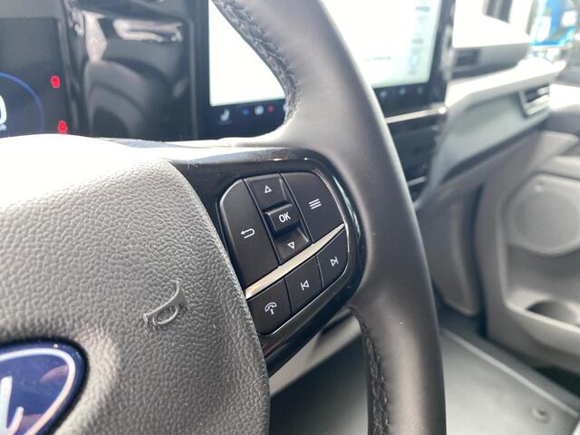 Ford TRANSIT CUSTOM Sport 2.5 233pk e-CVT PHEV 8-weg verstelbare verwarmbare passagiersstoel | Inklapbare trekhaak | Centrale dubbele vergrendeling | 19 inch lichtmetalen Sport velgen | Driver Assistance Pack Premium | Verwarmbaar stuurwiel | AGM accu | PHEV 1-fase oplaadkab